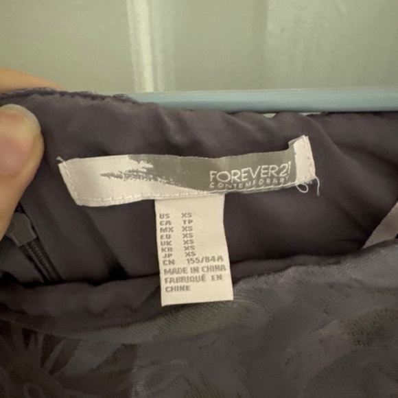 Floral Pattern Summer Dress - Picture 3 of 3